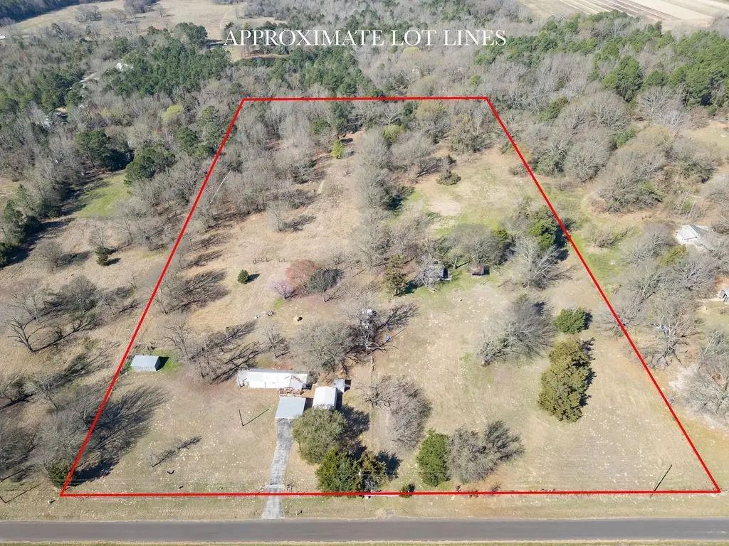 1417 County Road 3270, Mineola