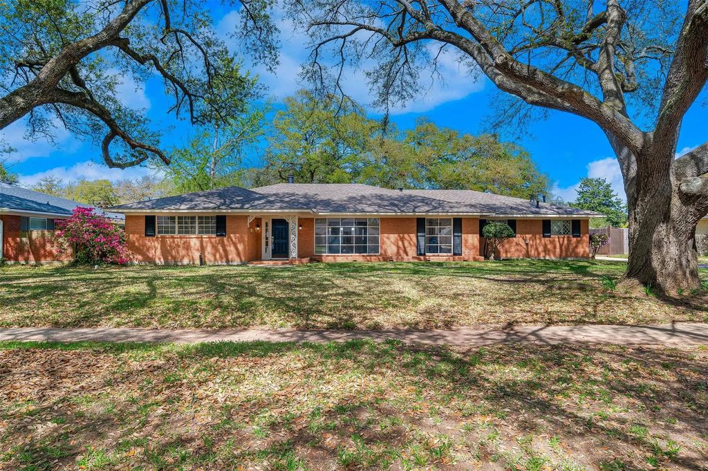 2309 Arlington Place, Bossier City