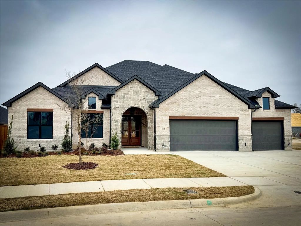 1420 Benjamin Trail, Van Alstyne