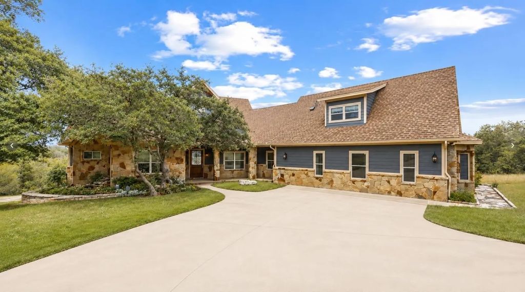 18302 Austin Boulevard, Lago Vista