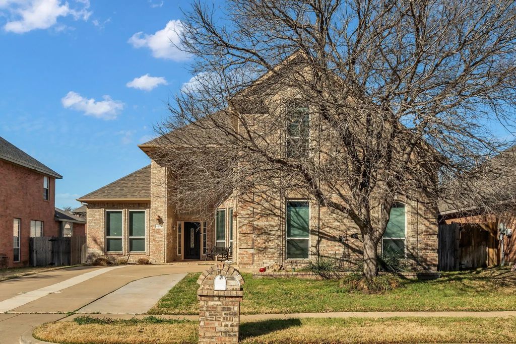 4105 Timber Trail Drive, Arlington