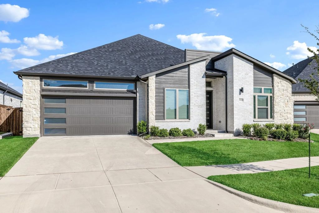 1302 Shorefront Drive, Allen