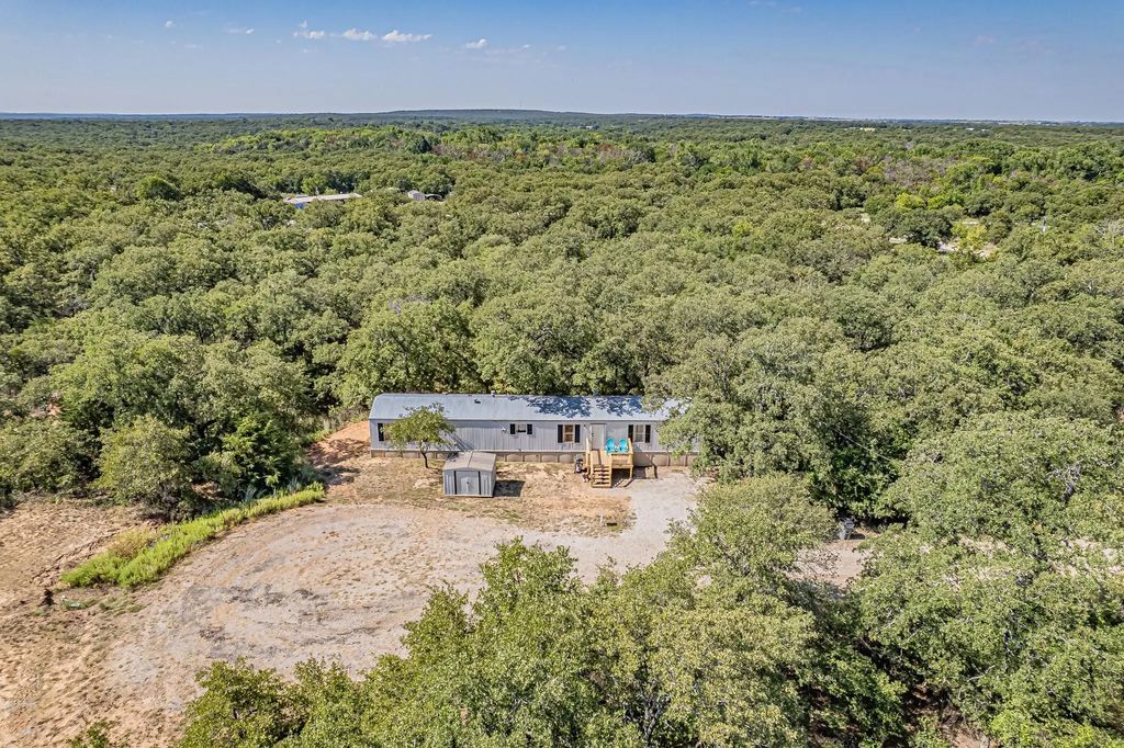 4 Arroyo Court, Nocona