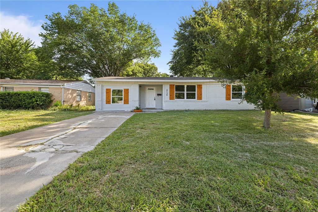4738 Bedford Drive, Mesquite