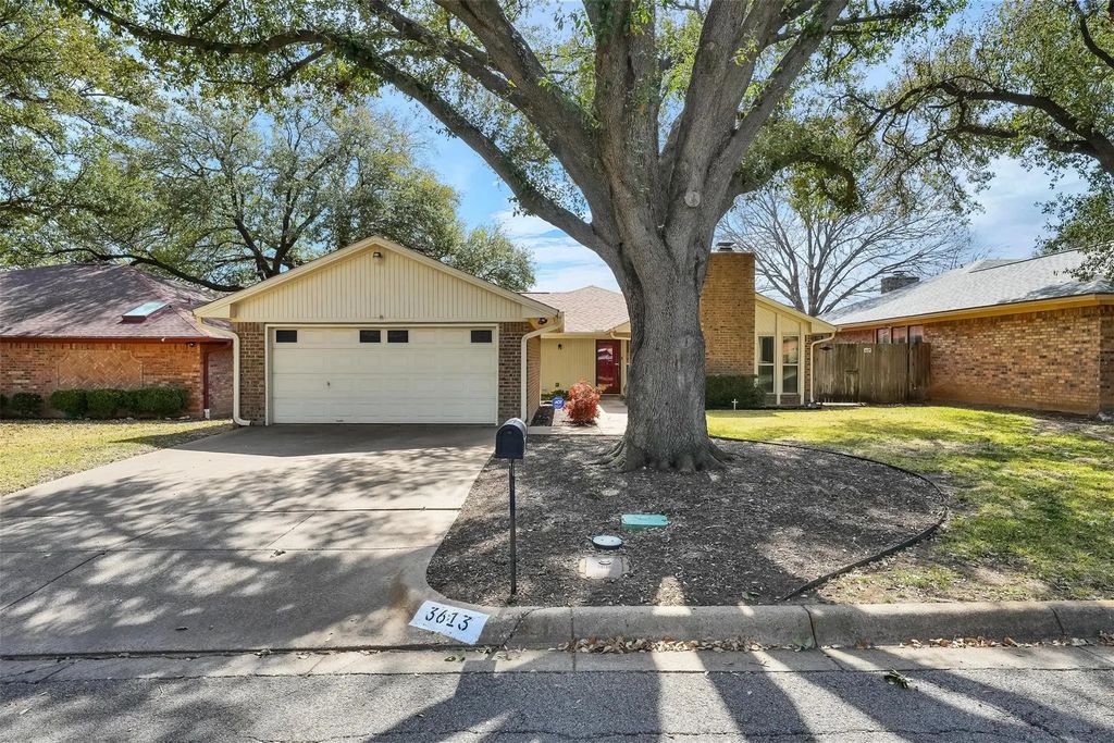3613 Wedgworth Road S, Fort Worth