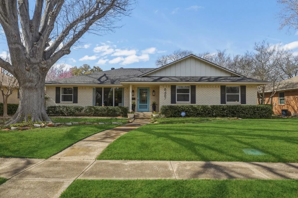8487 Swift Avenue, Dallas