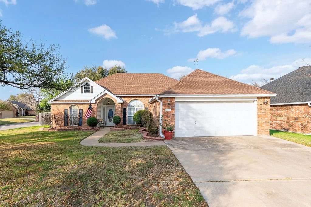2220 Stratford Drive, Temple