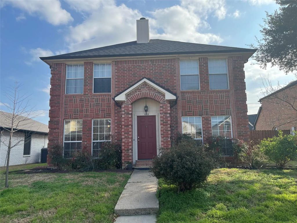 1005 Lake Bluff Drive, Flower Mound