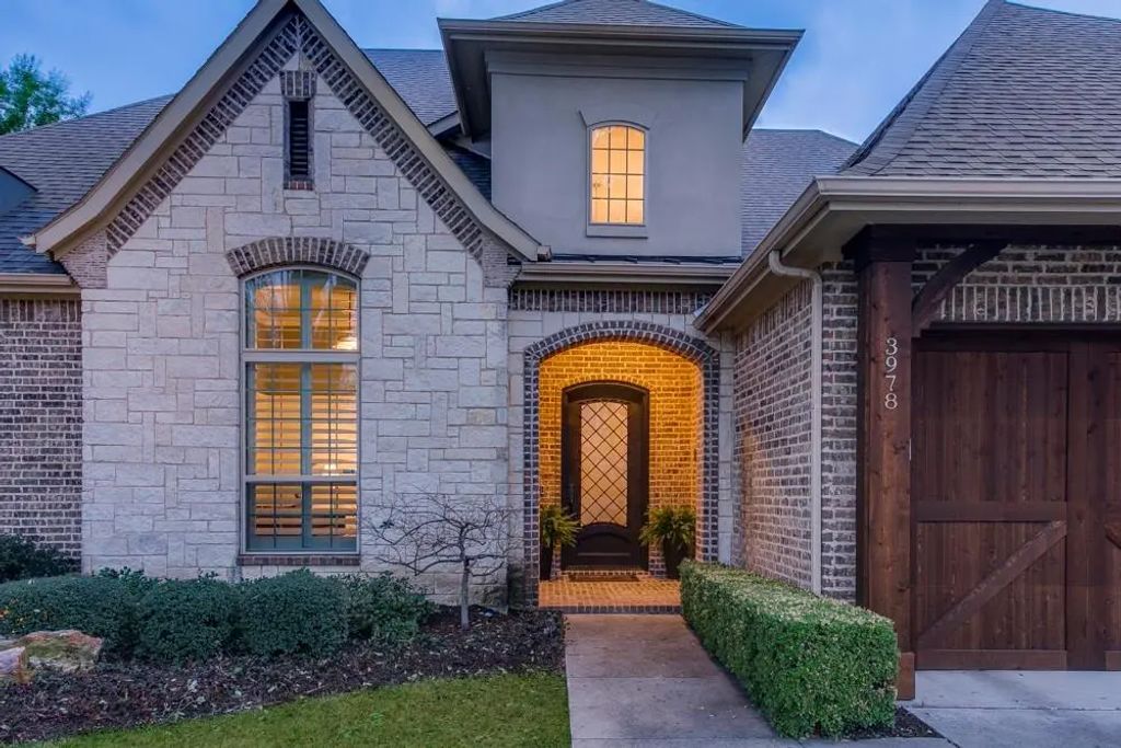 3978 Davila Drive, Dallas