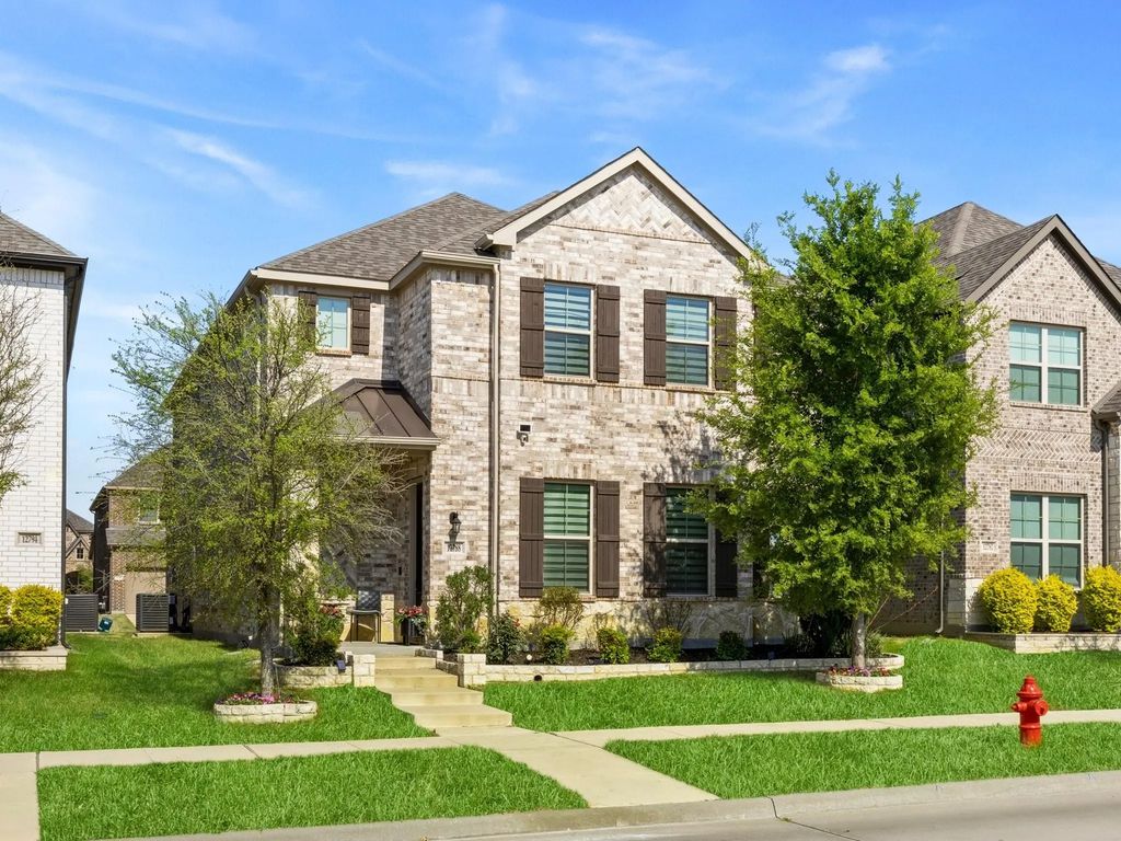 12788 Mercer Parkway, Farmers Branch