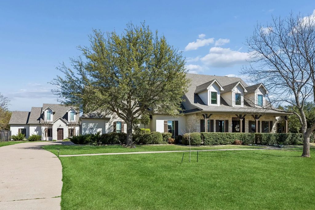 655 Palomino Drive, Lucas