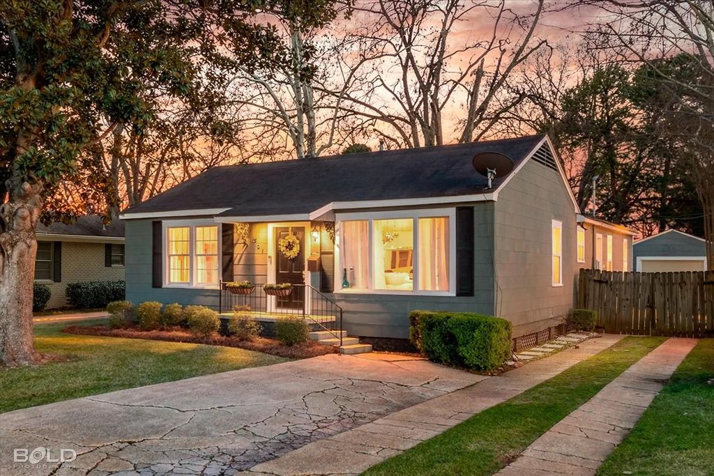 351 Fontaine Street, Shreveport