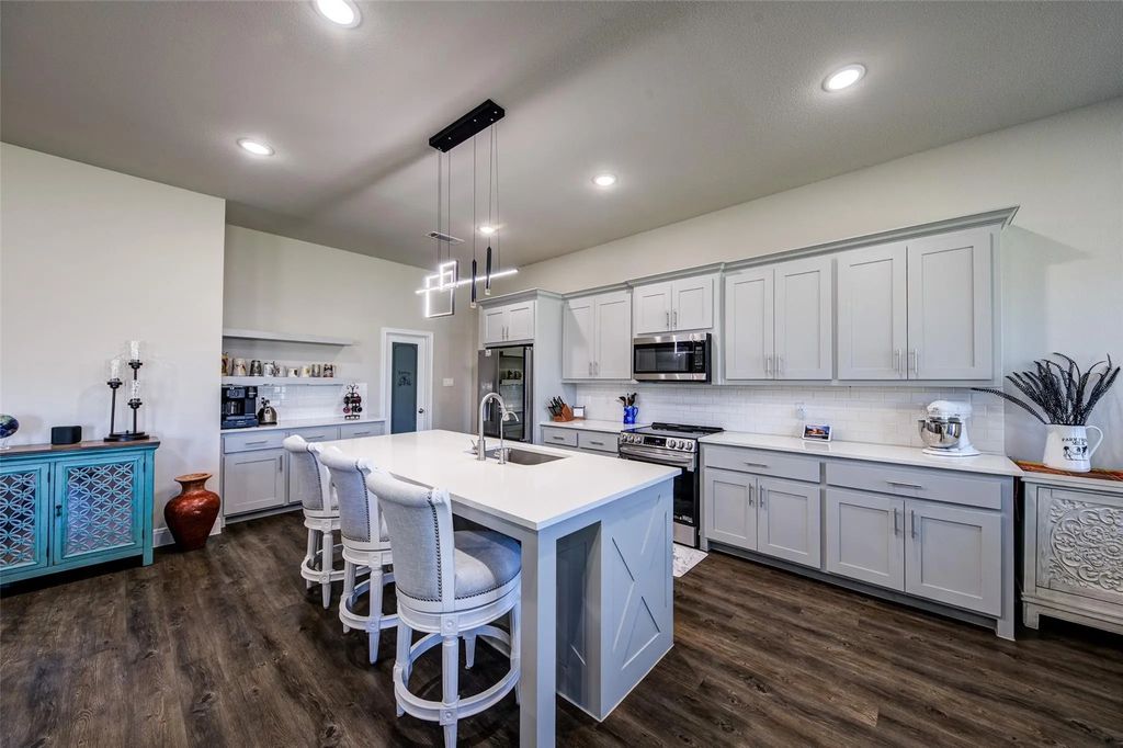 2205 Briarwood Drive, Bridgeport