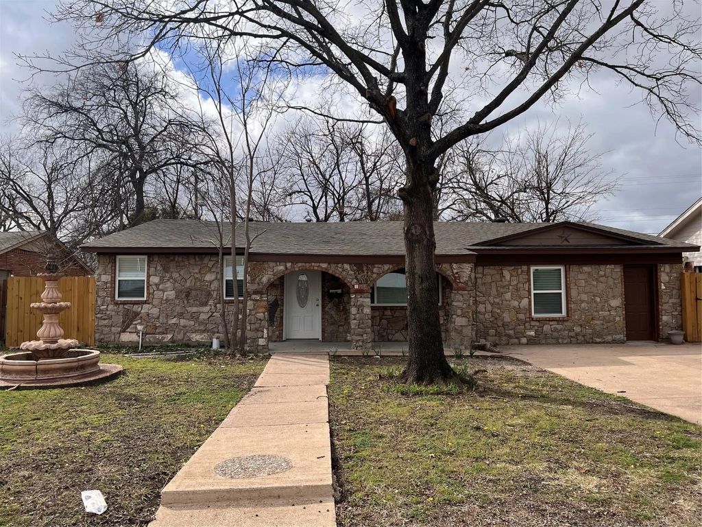 522 Apollo Road, Richardson