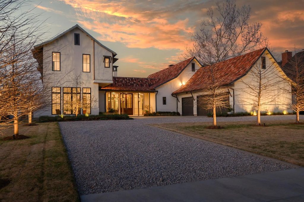5747 Charlestown Drive, Dallas