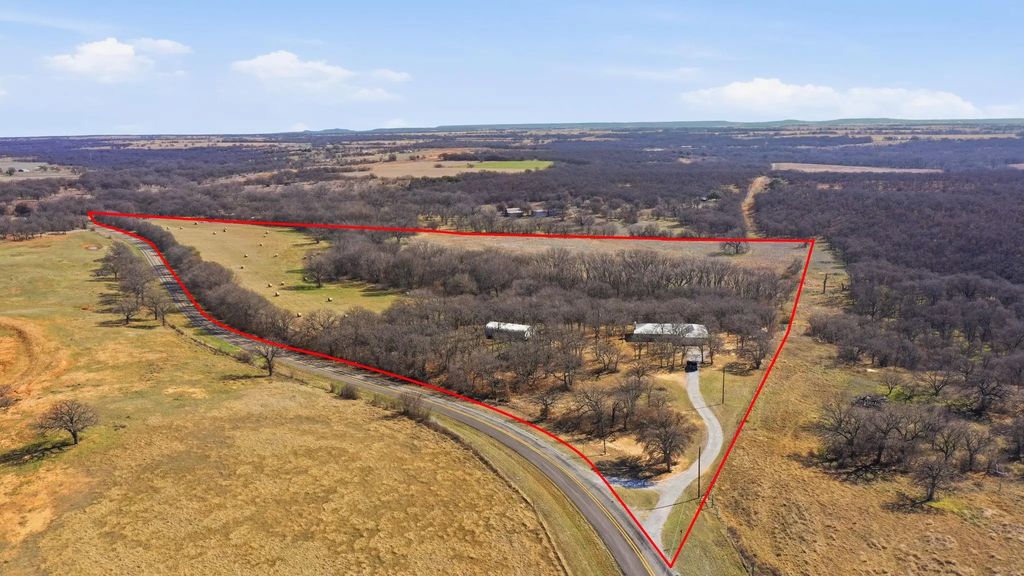 6151 Highway 571, Gorman