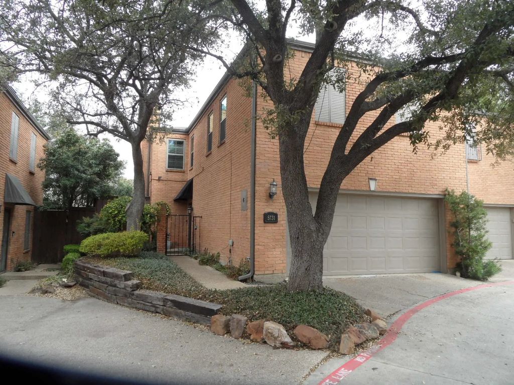 5731 Remington Park Square, Dallas