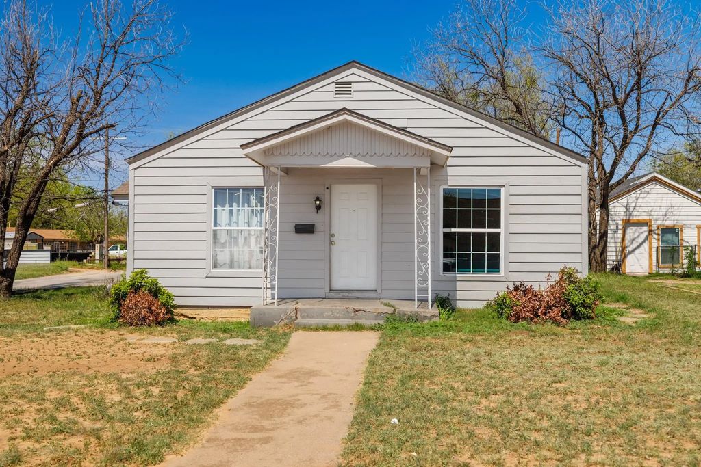 602 E North 15th Street, Abilene