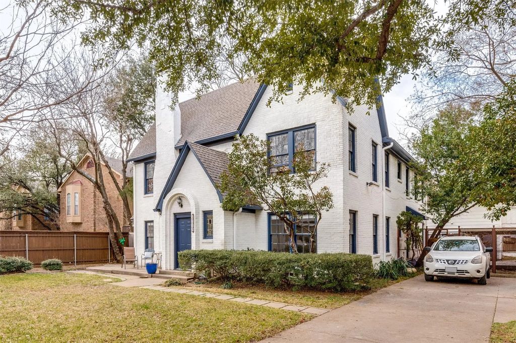 4315 Gilbert Avenue A, Dallas