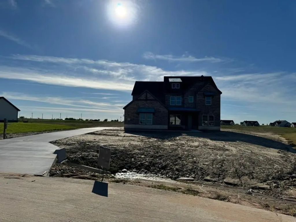 2209 Continent Court, Krum