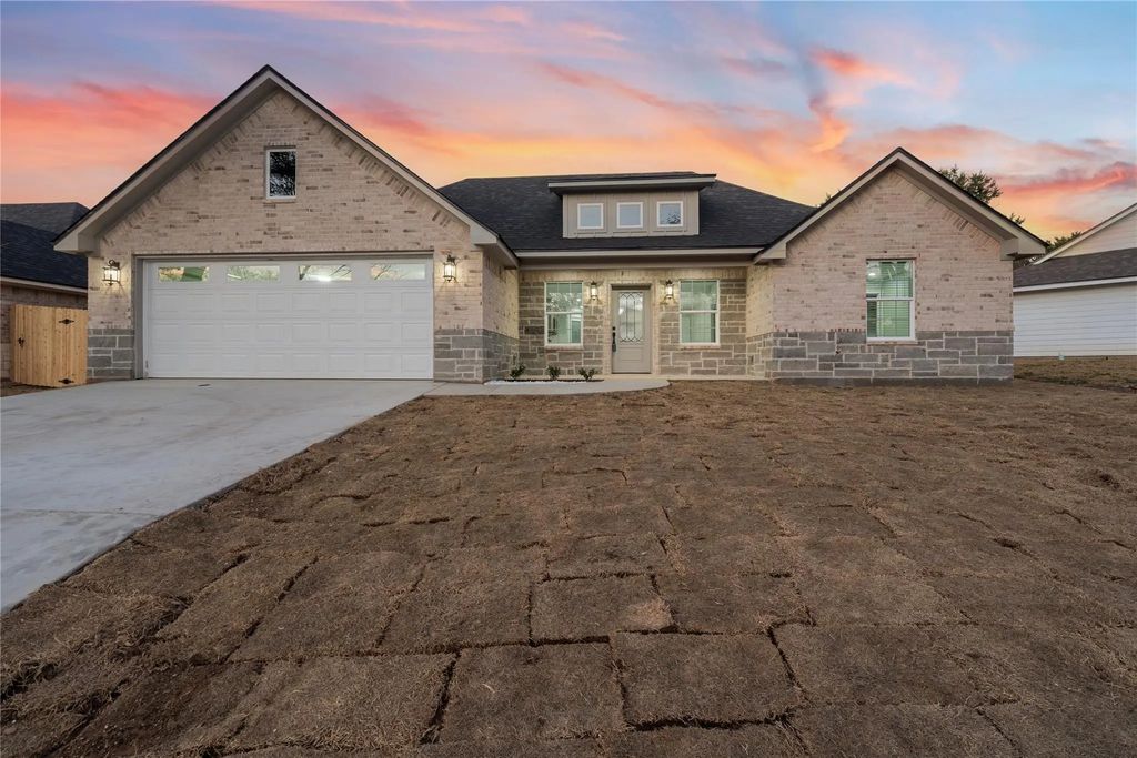 2505 Stewart Drive, Waco