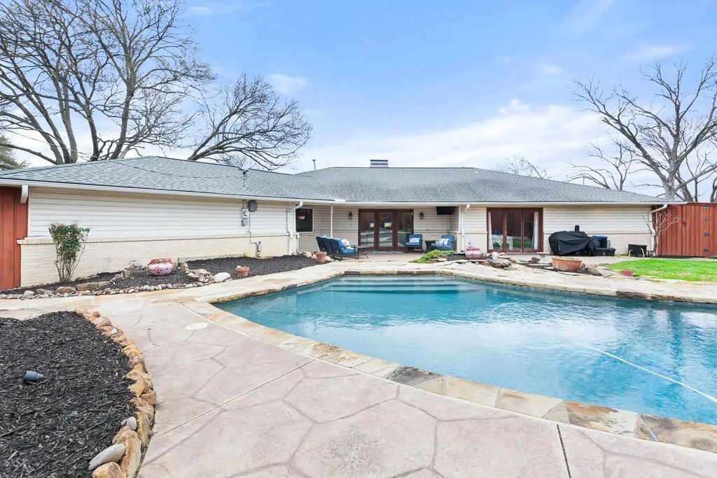2903 Canyon Creek Drive, Richardson