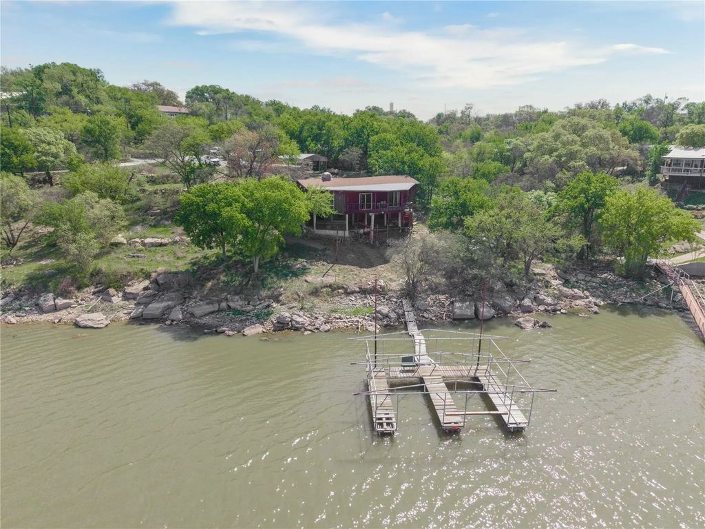 6946 Shamrock Drive, Brownwood
