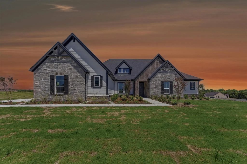 815 Valley Ridge Road, Van Alstyne