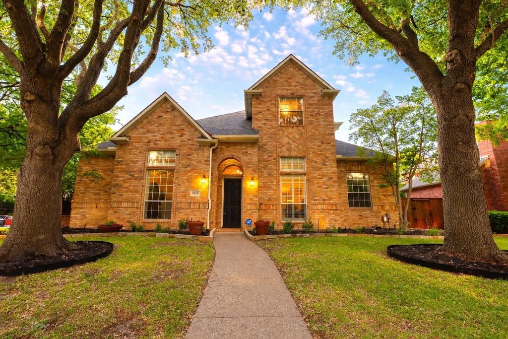 5820 Westmont Drive, Plano