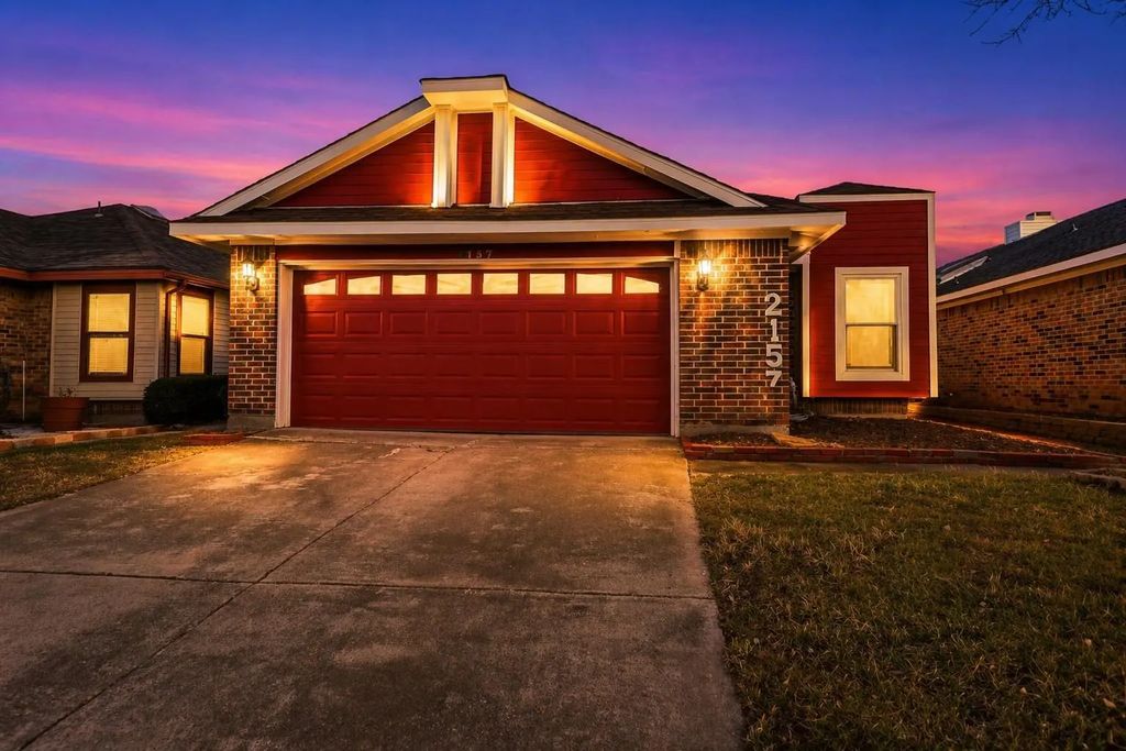 2157 Stradivarius Lane, Carrollton