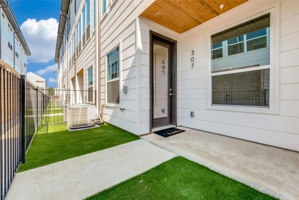 4718 Bryan Street 307, Dallas