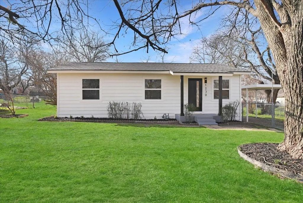 1230 Benbow Drive, Dallas
