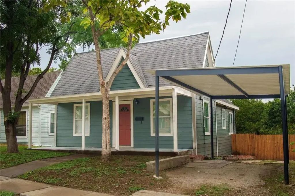 1026 Rockwood Street, Dallas
