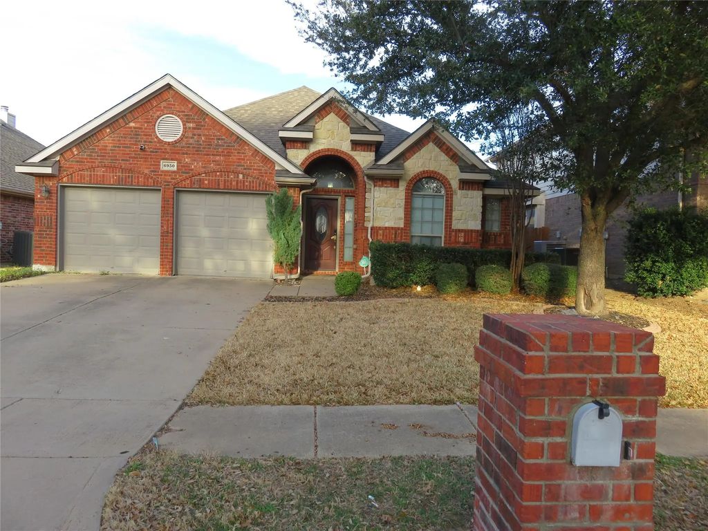 6950 Shoreview Drive, Grand Prairie