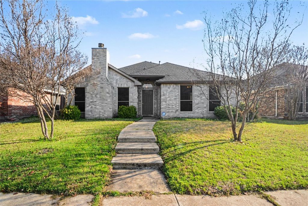 2532 Spring Rain Drive, Mesquite