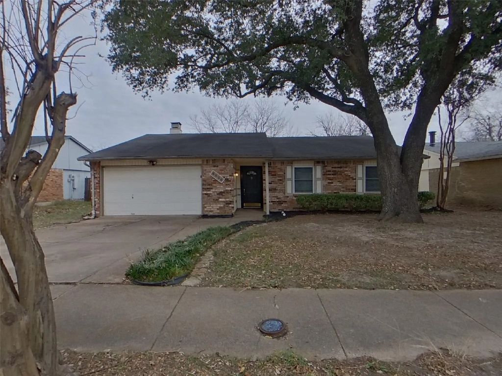 6026 Lakecrest Drive, Garland