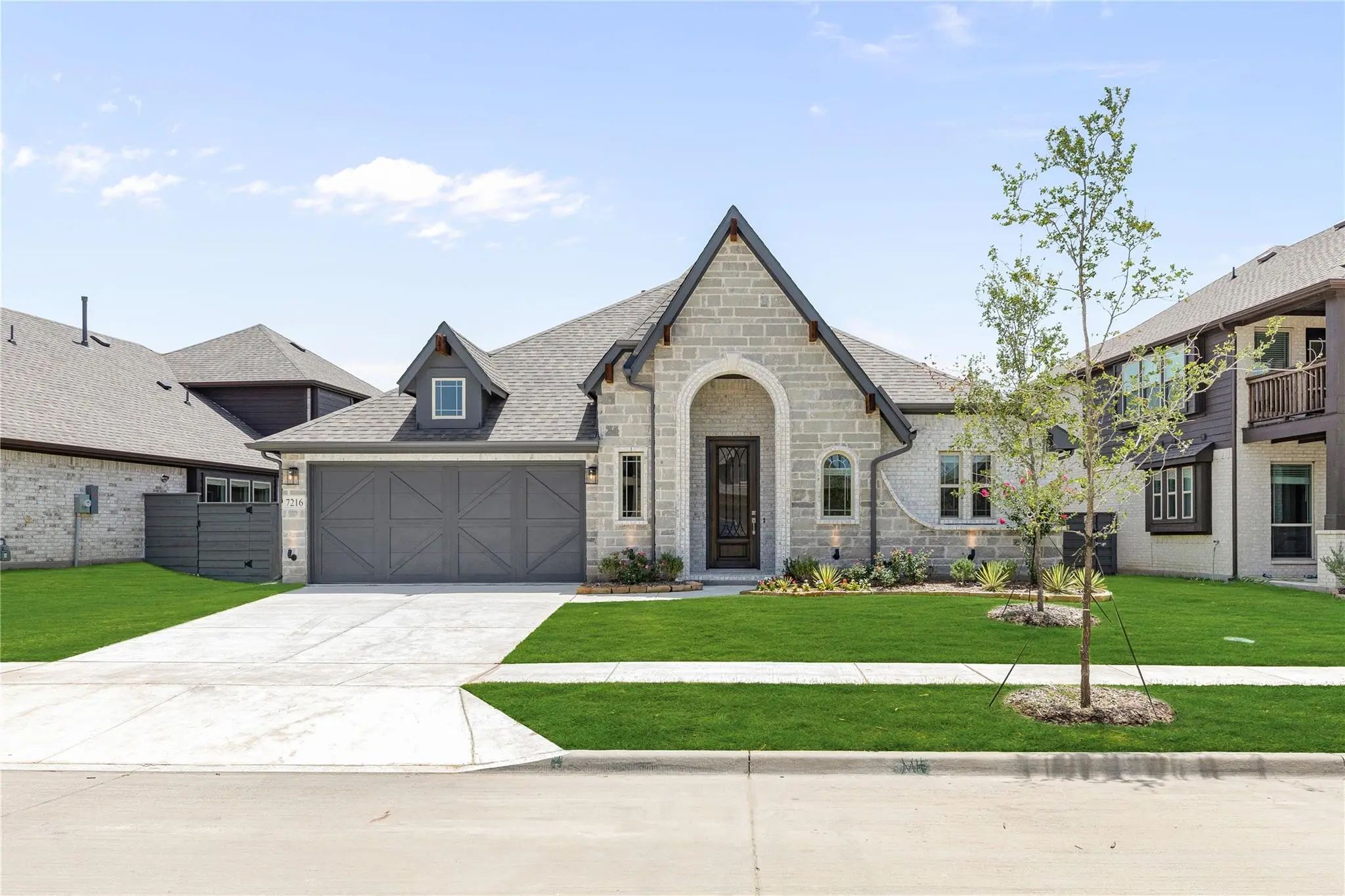 Photo of Listing #21195996