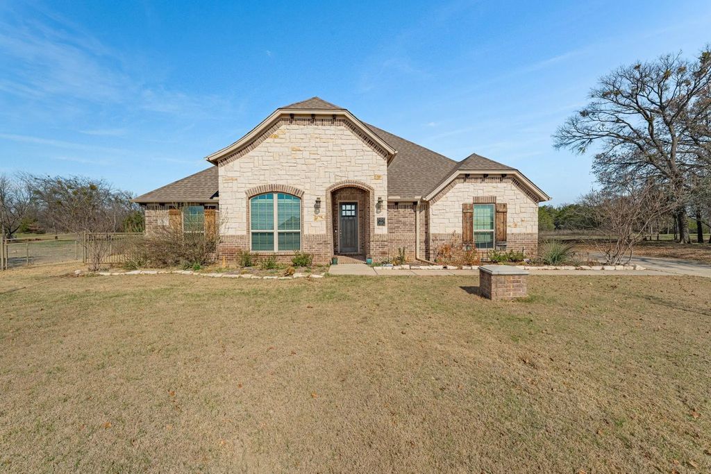 1062 Rio Grande Way, Weatherford