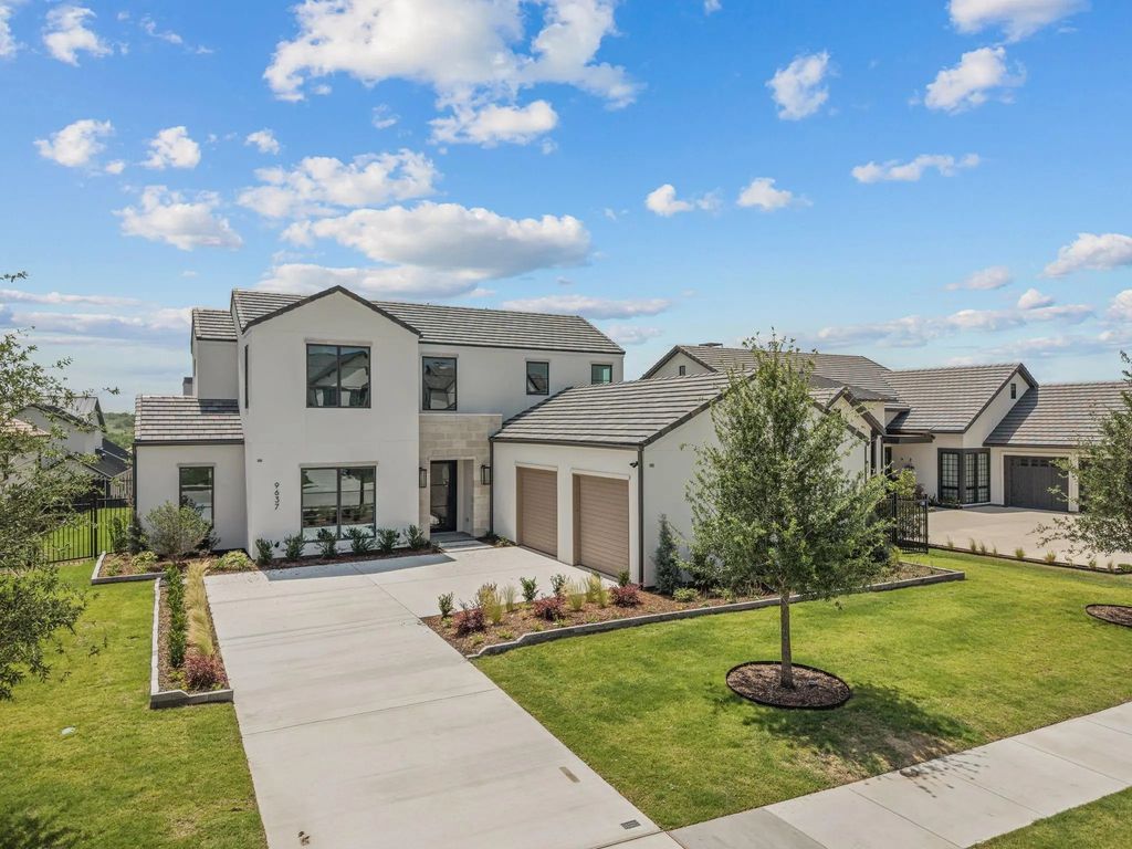 9637 Saint Michel Lane, Fort Worth