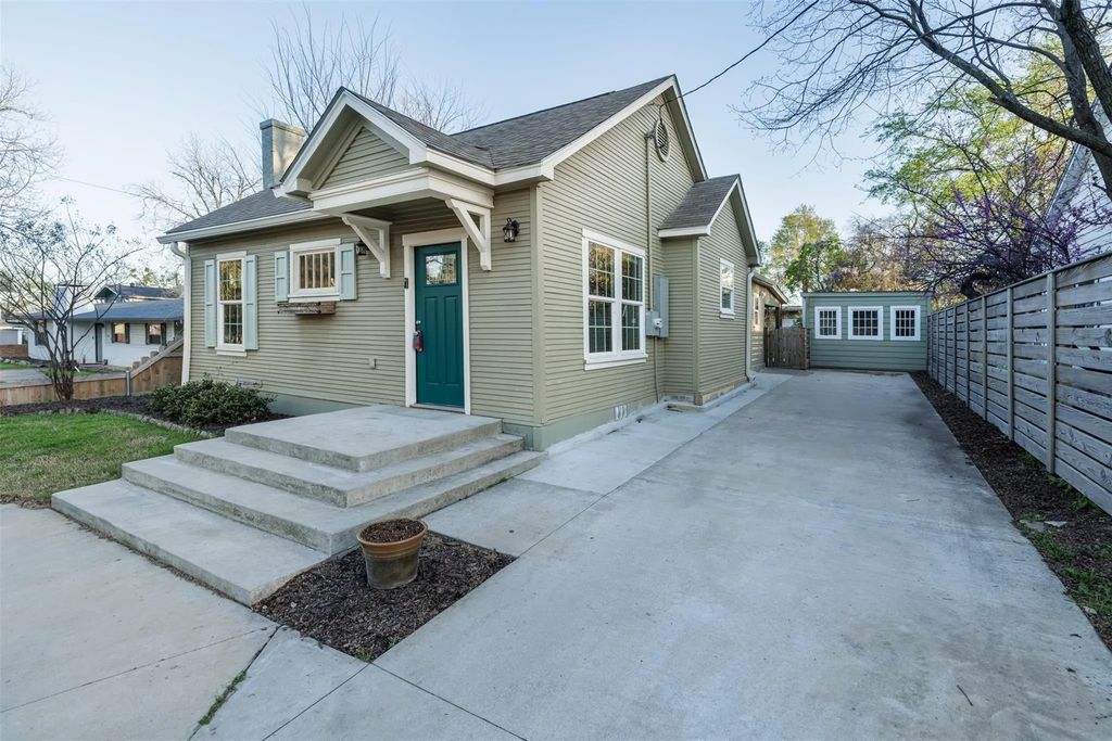 217 Houston Street, Sulphur Springs
