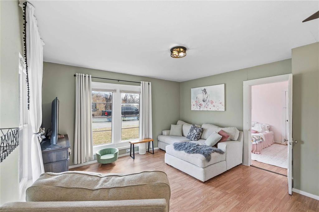 540 Ne 1st Street, Cross Plains