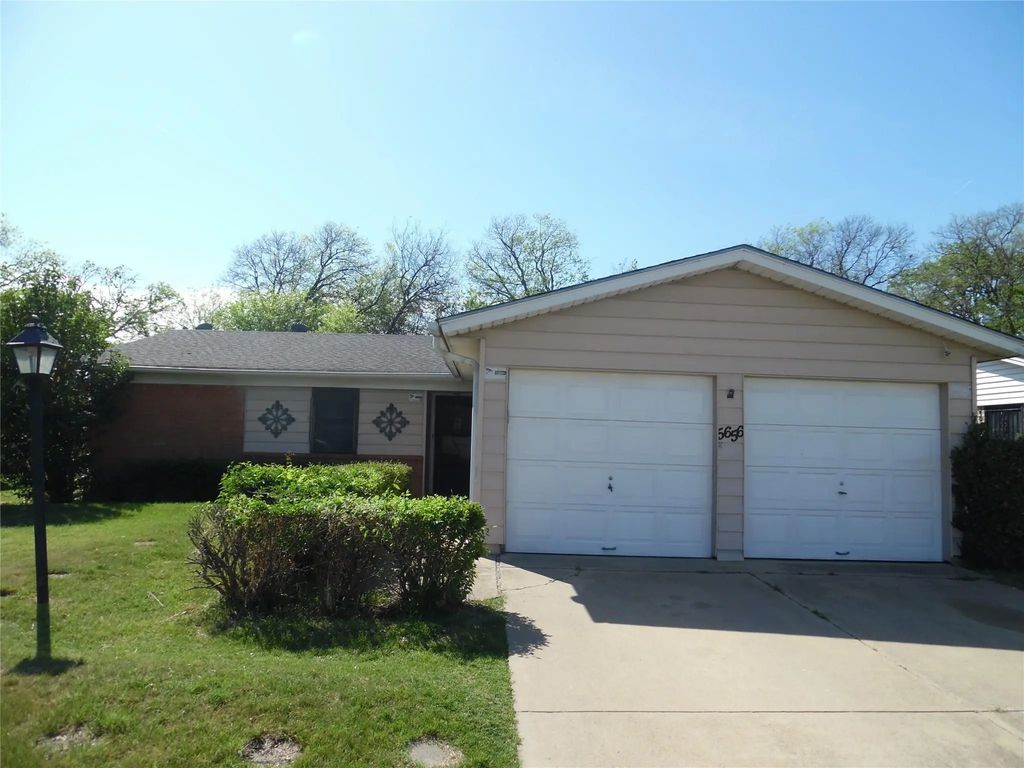 5656 Conroy Street, Fort Worth