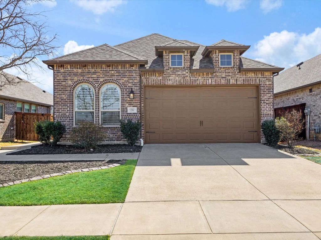 1504 Gelding Drive, Aubrey