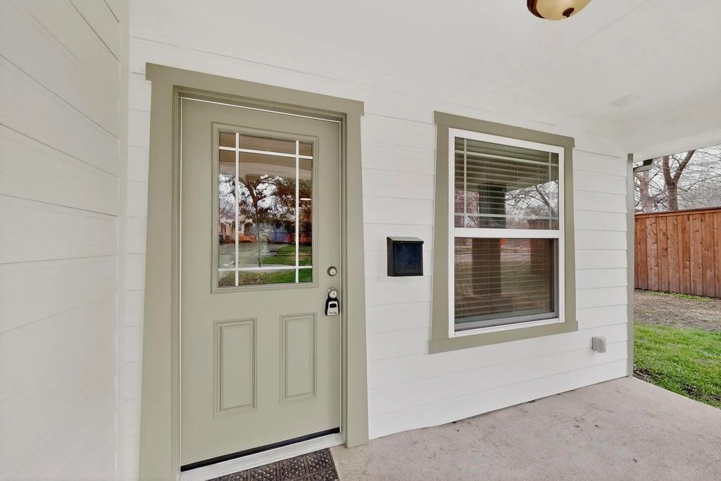 1306 Oak Street, McKinney