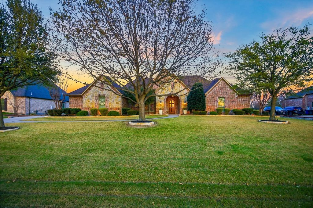 3304 Twin Lakes Drive, Celina