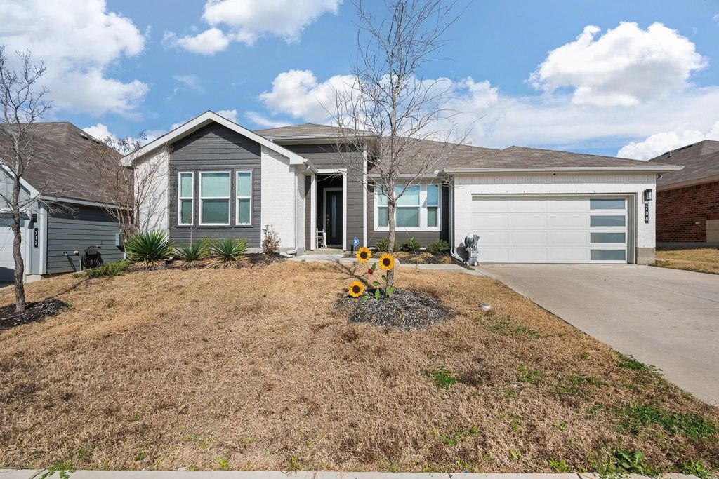 708 Golden Gate Park Road, Alvarado