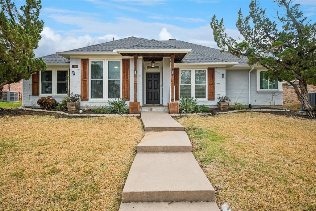 1314 Red Maple Drive, Carrollton