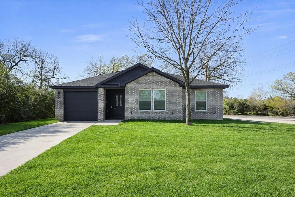 2845 Oakdale Street, Dallas