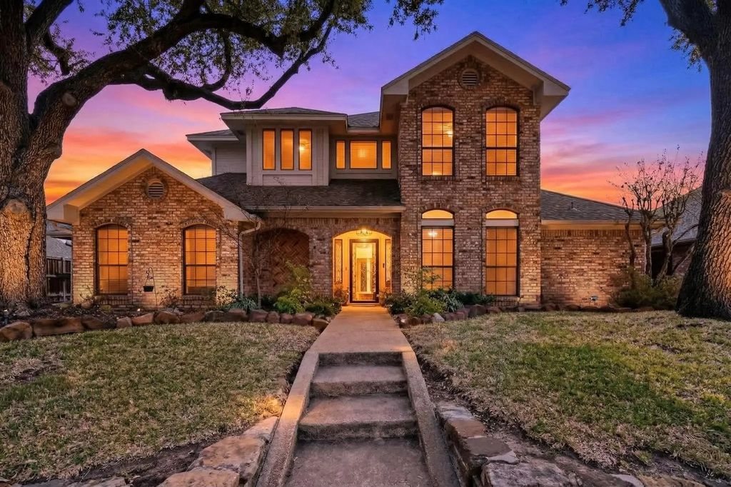 1424 Homestead Court, Irving