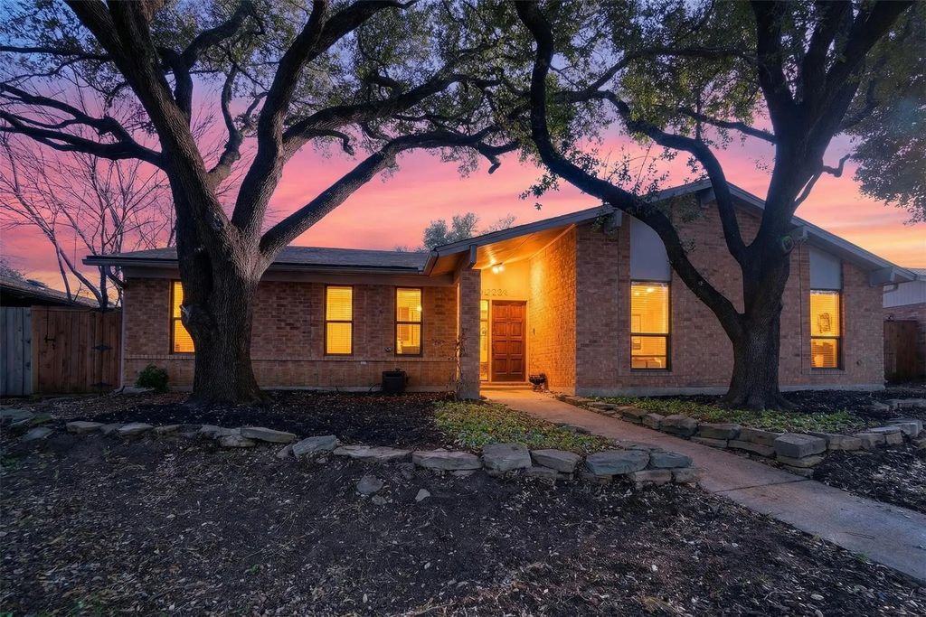 1326 Dogwood Trail, Lewisville